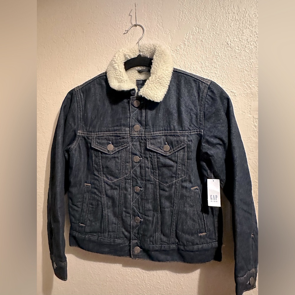 Gapkids Sherpa lined Boys Medium Jacket